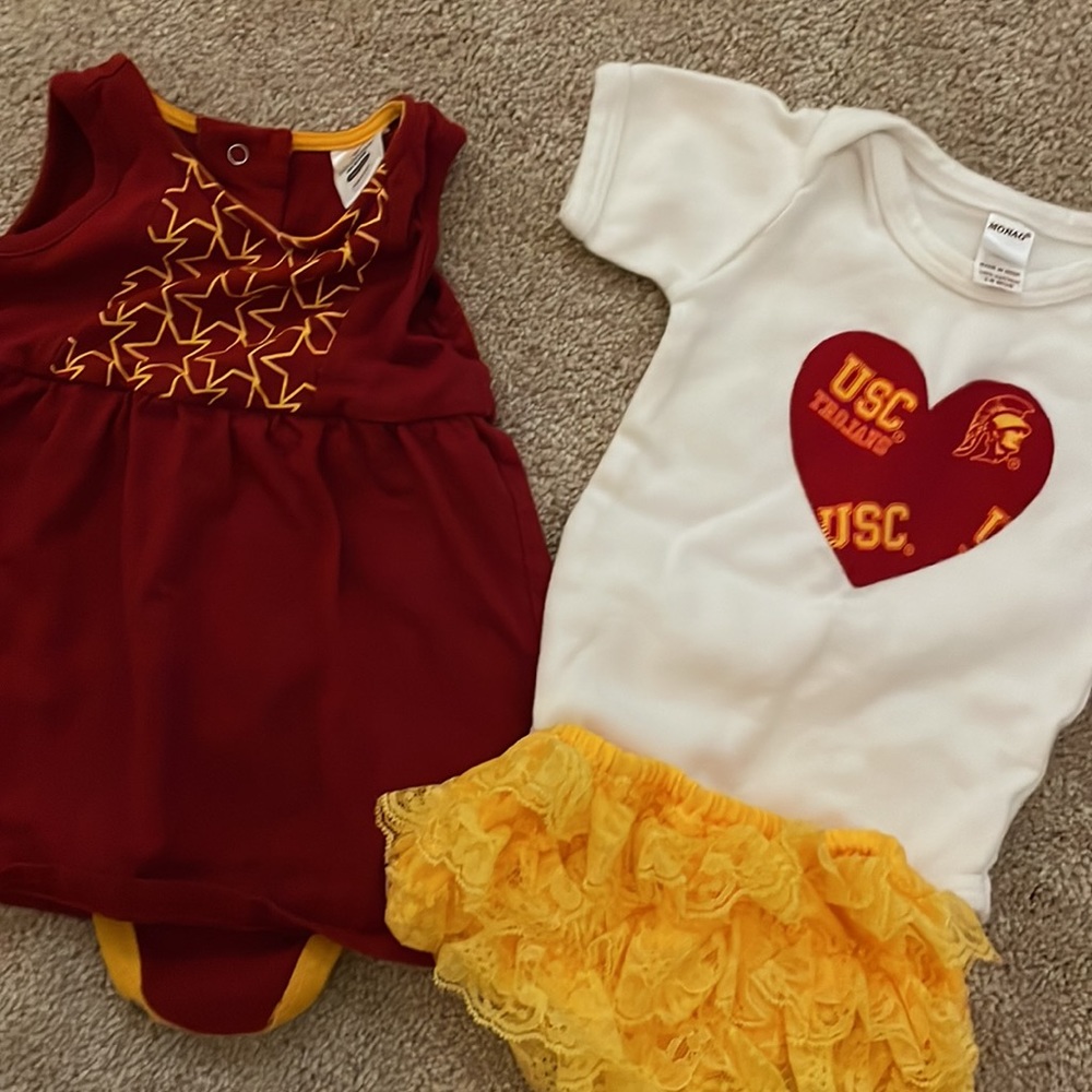 Barely used USC Trojans gear. 3-6 months